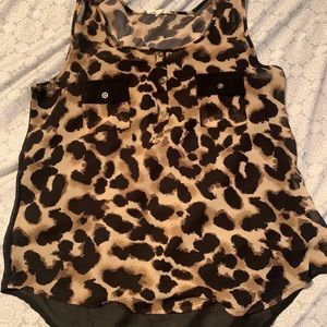 Women’s cheetah loose tank